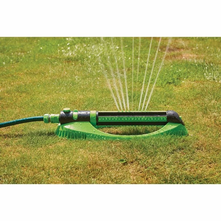 Draper 09957 Oscillating Sprinkler With 9-21 Jets - Image 2