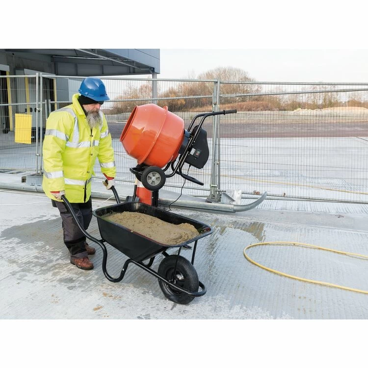 Draper 82755 Metal Tray Contractors Wheelbarrow (85L) - Image 5