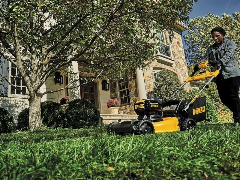 DEWALT DCMSP564N XR Brushless Self-Propelled Lawnmower 53cm 36V Bare Unit - Image 4